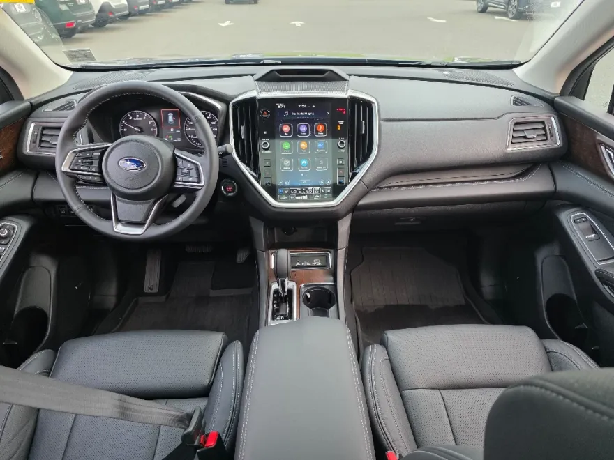 2025 Subaru Ascent Touring photo 1