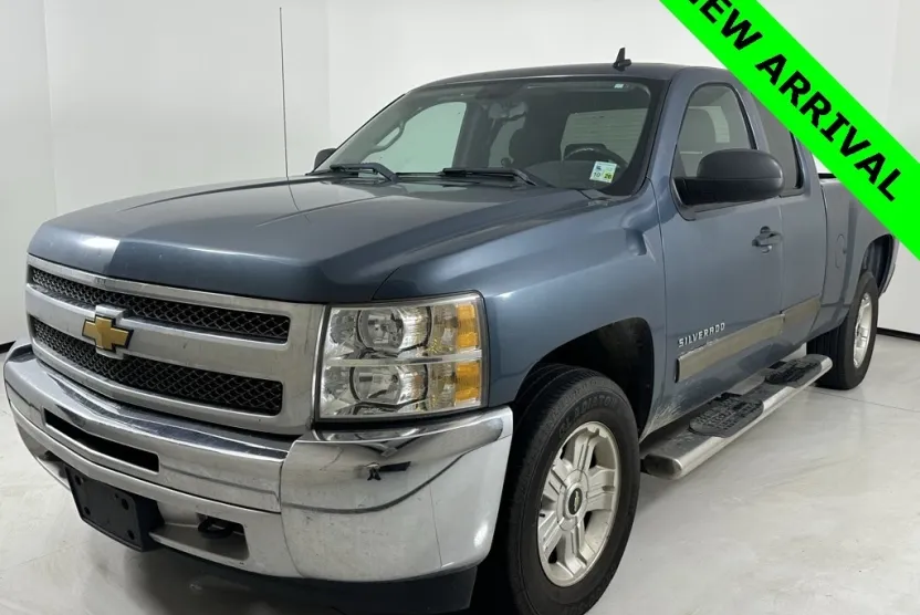 2013 Chevrolet Silverado 1500 LT photo 1