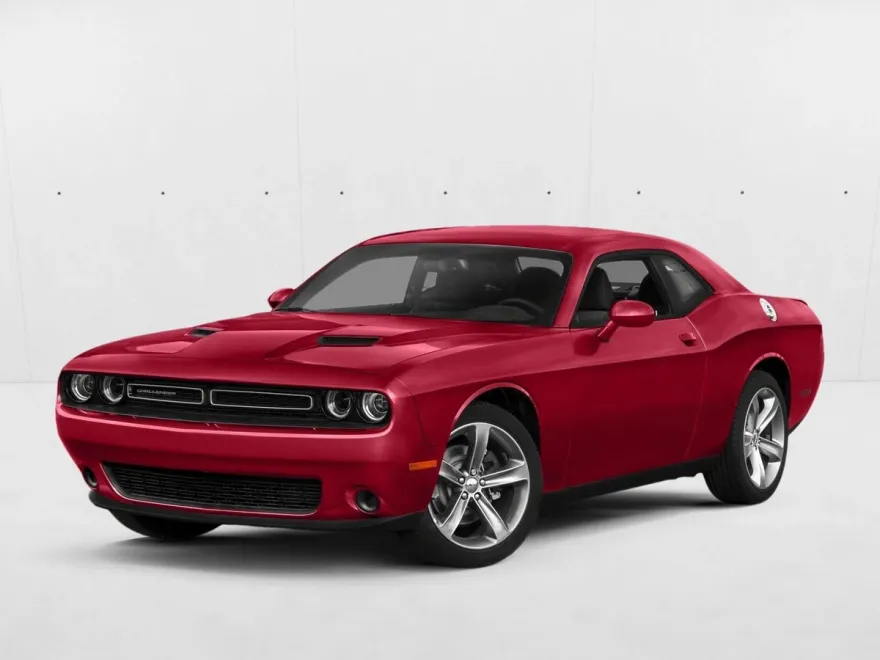 2018 Dodge Challenger SXT photo 1