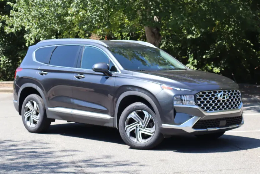 2022 Hyundai Santa Fe SEL photo 1