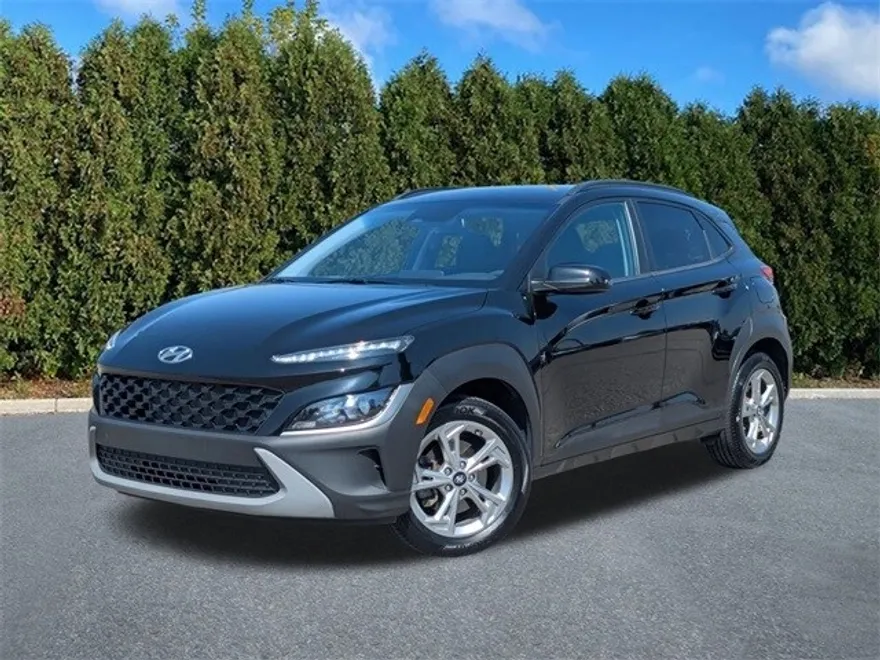 2023 Hyundai Kona SEL photo 1