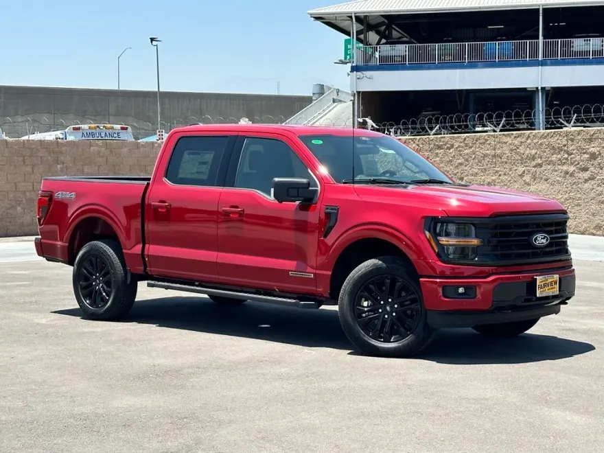 2025 Ford F-150 XLT photo 1