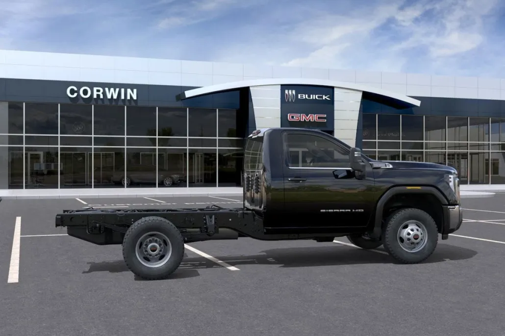2025 Gmc Sierra 3500 HD Pro photo 1