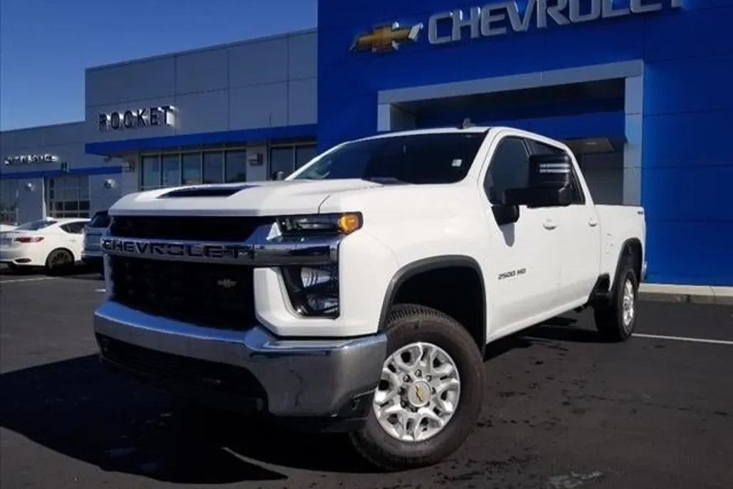 2021 Chevrolet Silverado 2500HD LT photo 1