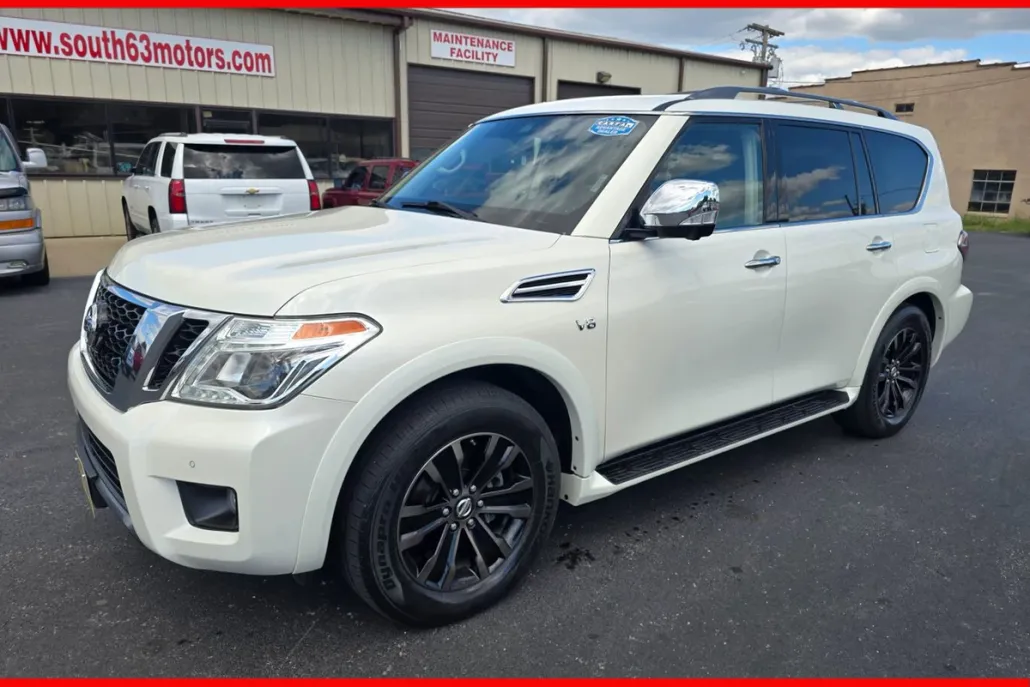 2019 Nissan Armada Platinum photo 1