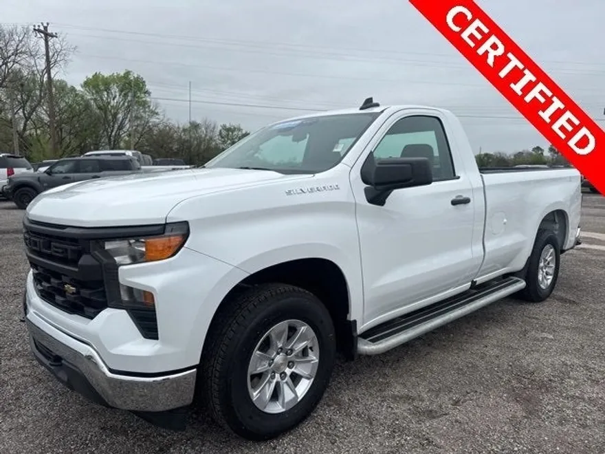 2024 Chevrolet Silverado 1500 photo 1