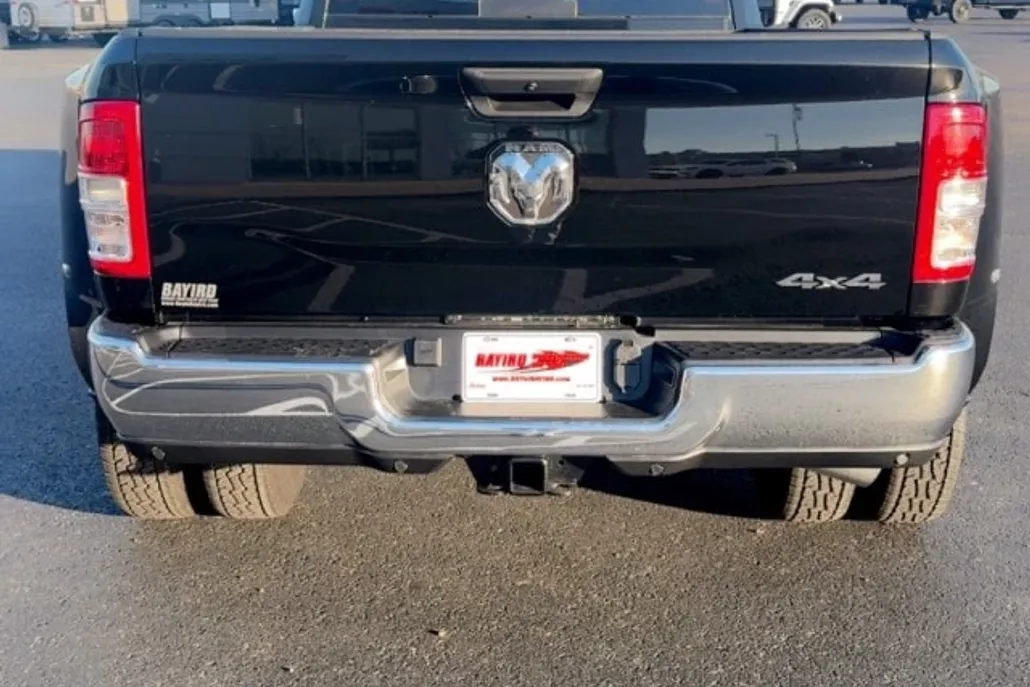 2024 Ram 3500 Tradesman photo 1