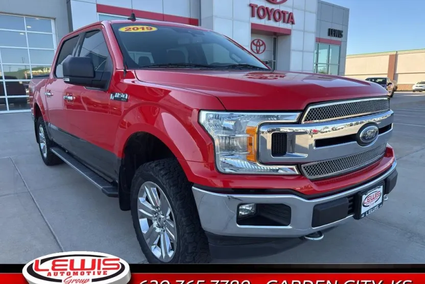 2019 Ford F-150 XLT photo 1