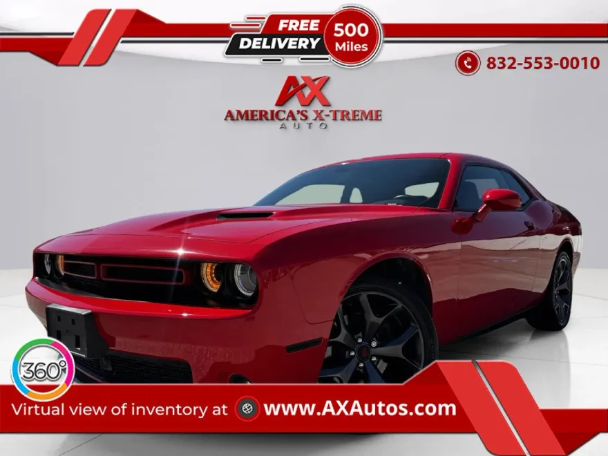 2019 Dodge Challenger SXT photo 1