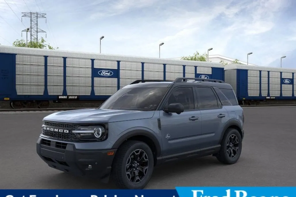2025 Ford Bronco Sport Outer Banks photo 1