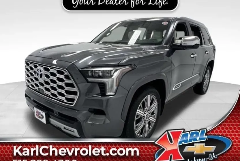 2024 Toyota Sequoia Capstone photo 1