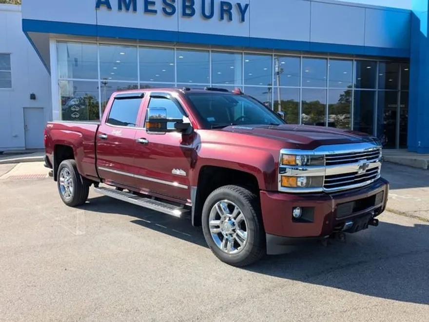 2016 Chevrolet Silverado 2500HD High Country photo 1