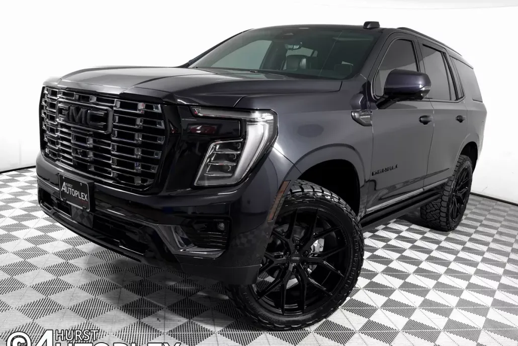 2025 Gmc Yukon Denali Ultimate photo 1