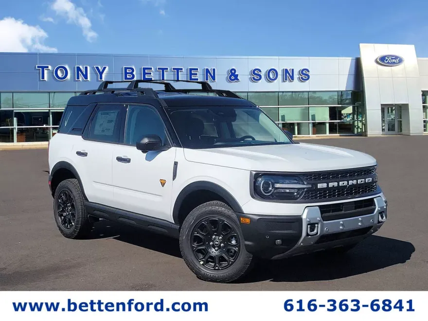 2025 Ford Bronco Sport Badlands photo 1