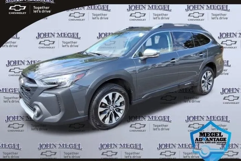 2024 Subaru Outback Touring XT photo 1