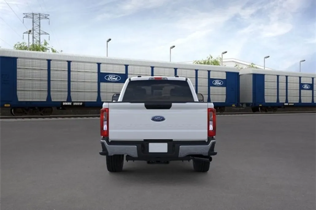2026 Ford F-250 photo 1