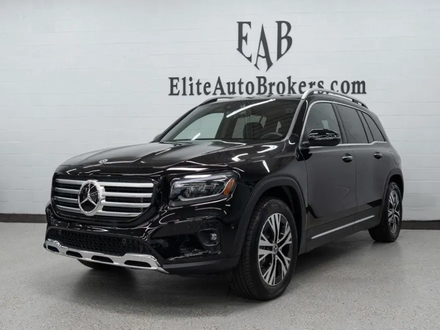 2024 Mercedes Benz GLB 250 4MATIC photo 1