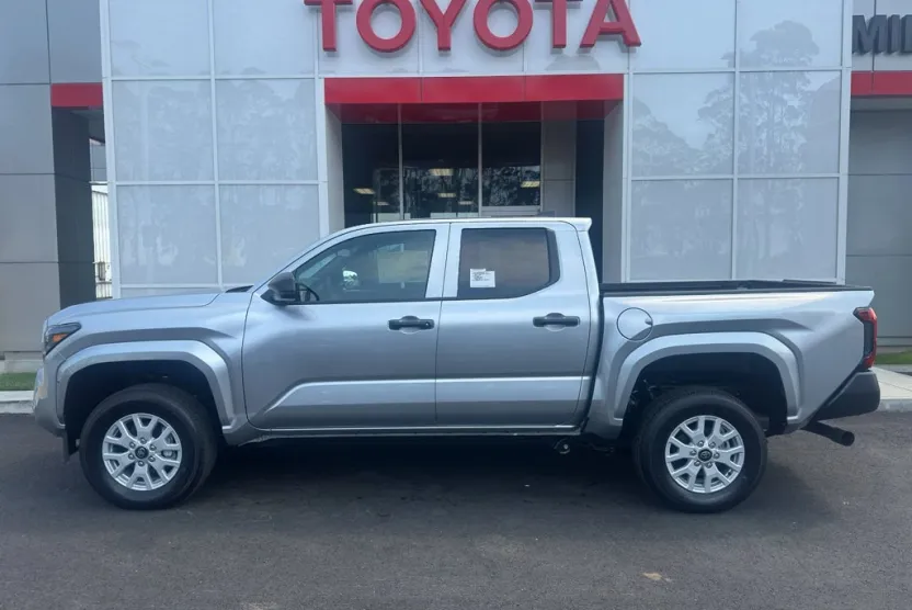 2025 Toyota Tacoma SR photo 1