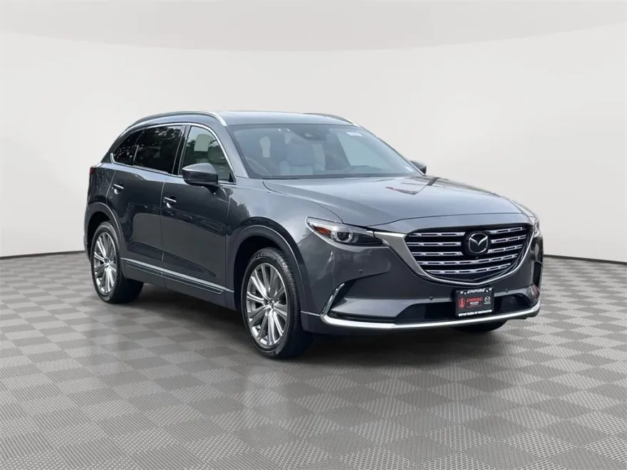 2023 Mazda CX-9 Signature photo 1