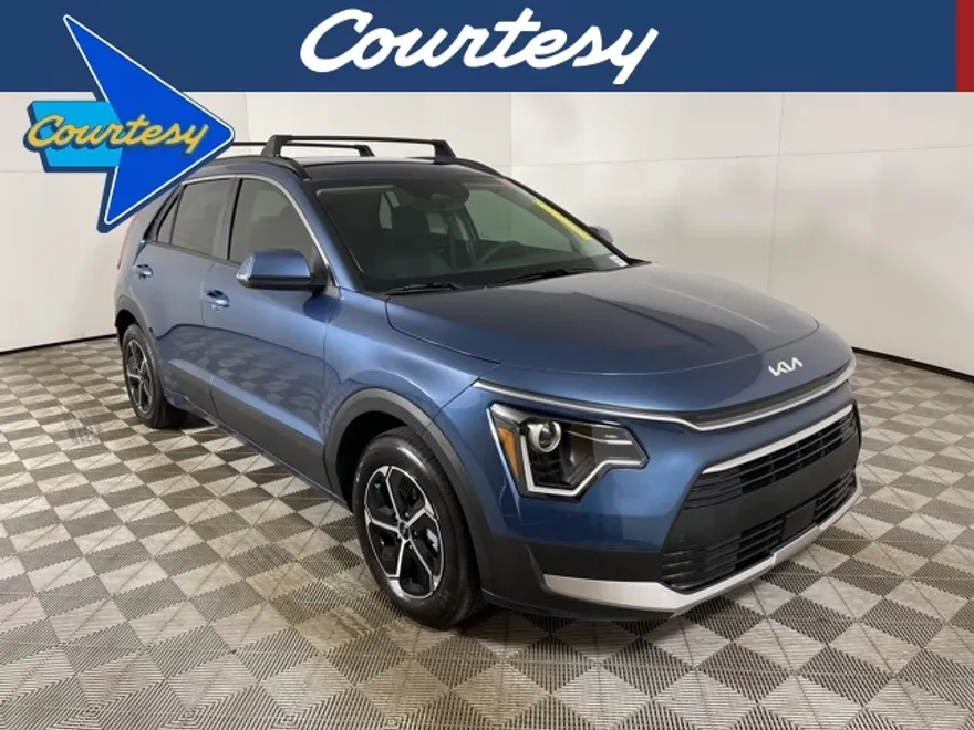 2025 Kia Niro EX photo 1