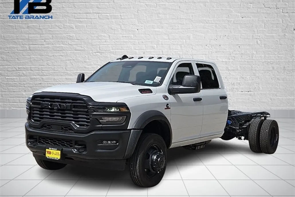 2026 Ram 5500 Tradesman photo 1