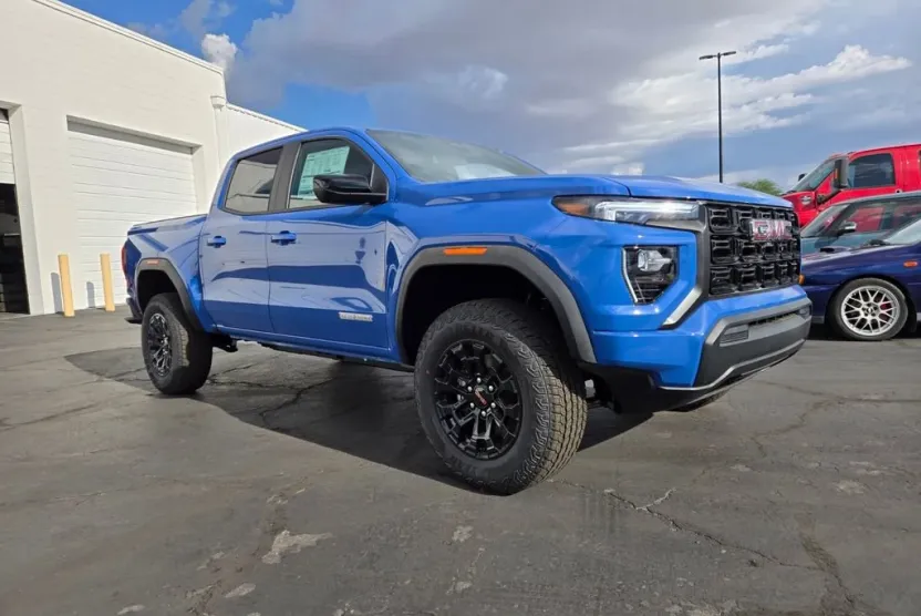 2026 Gmc Canyon Elevation photo 1