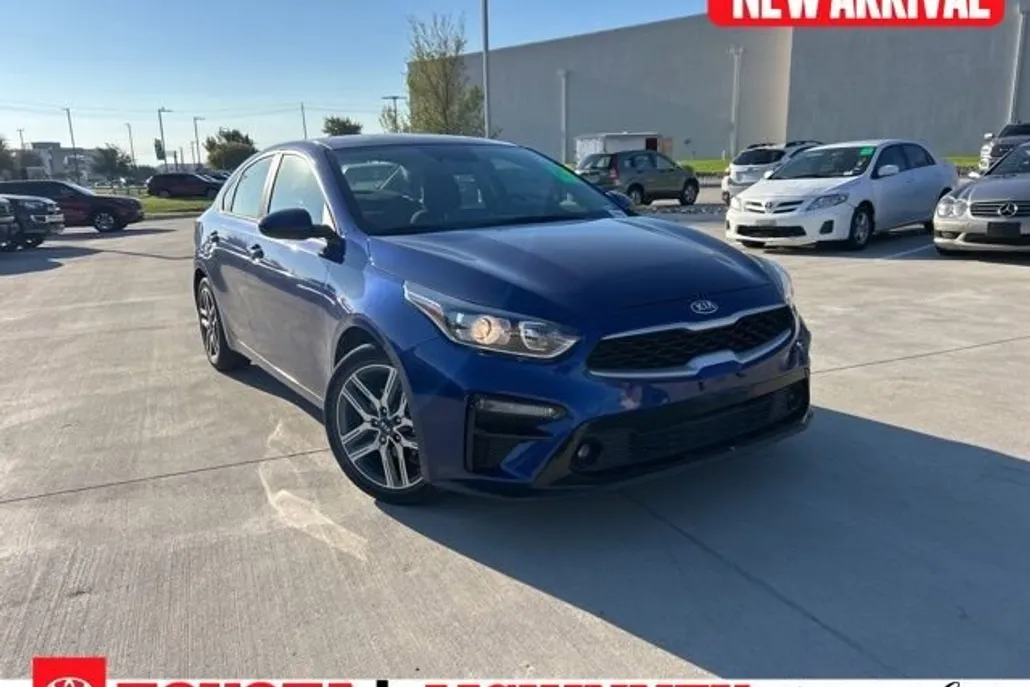 2019 Kia Forte S GT-Line photo 1
