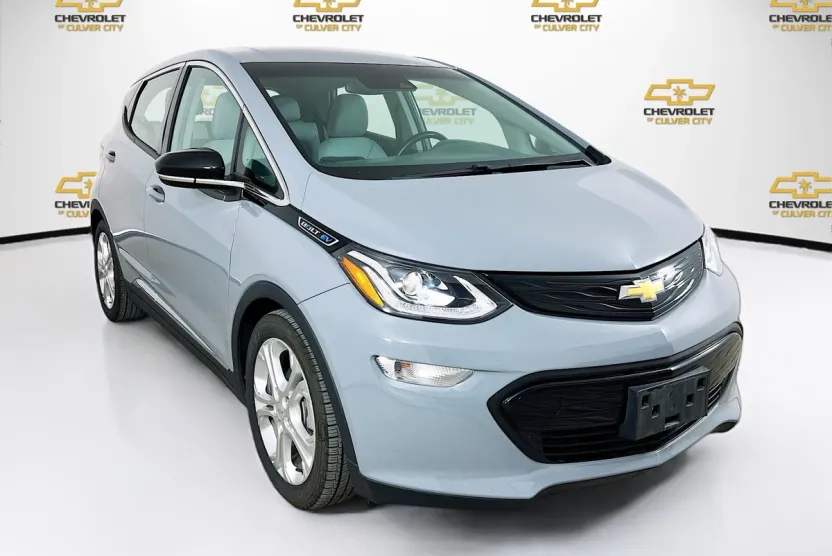 2020 Chevrolet Bolt EV photo 1