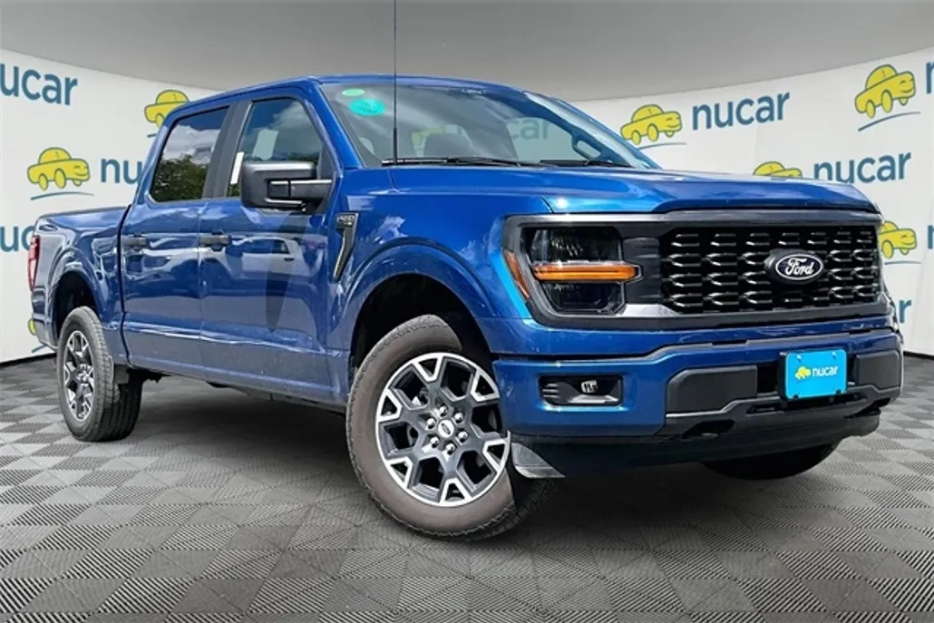 2025 Ford F-150 STX photo 1