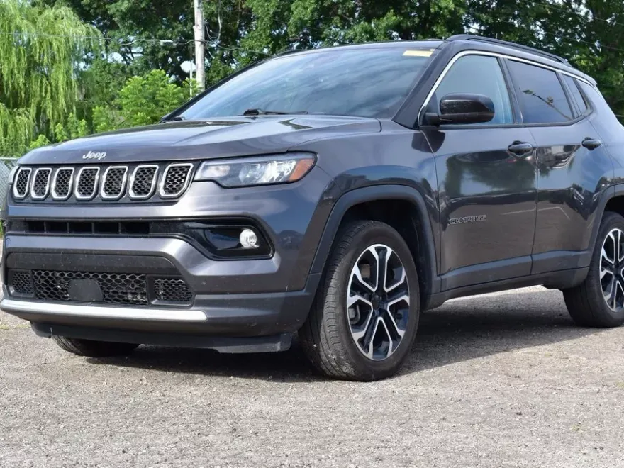 2023 Jeep Compass Limited photo 1