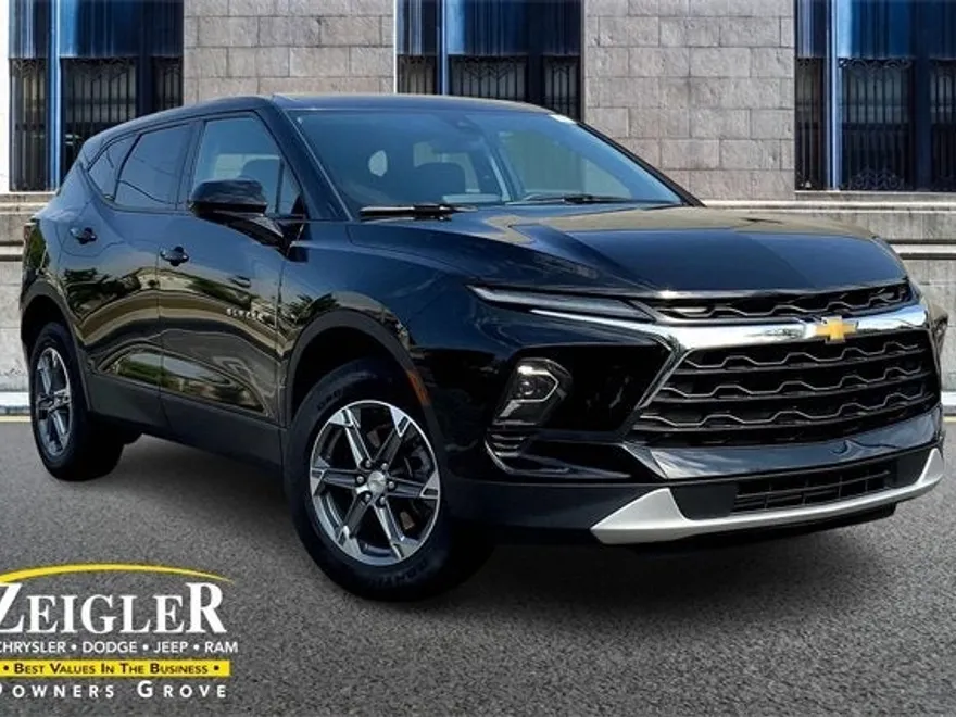 2023 Chevrolet Blazer 2LT photo 1