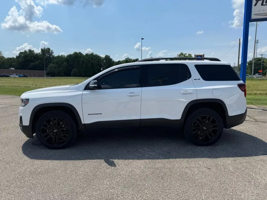 2023 Gmc Acadia SLE photo 1