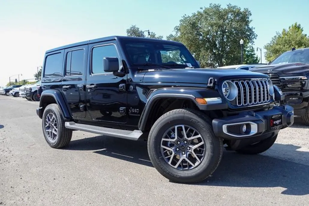 2025 Jeep Wrangler Sahara photo 1