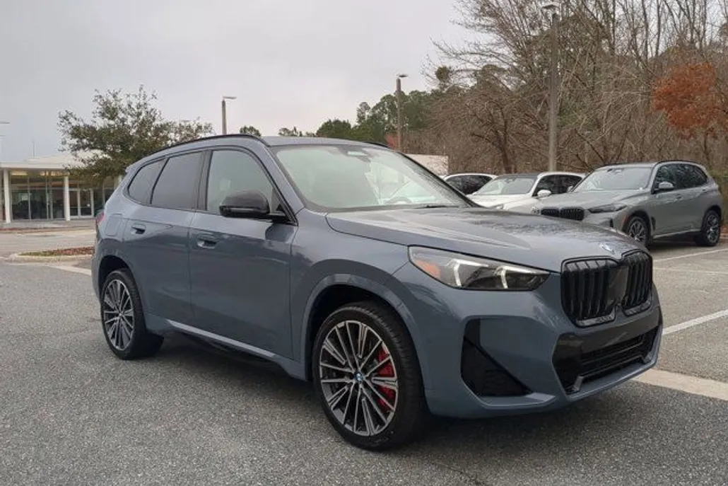 2025 Bmw X1 XDrive28i photo 1