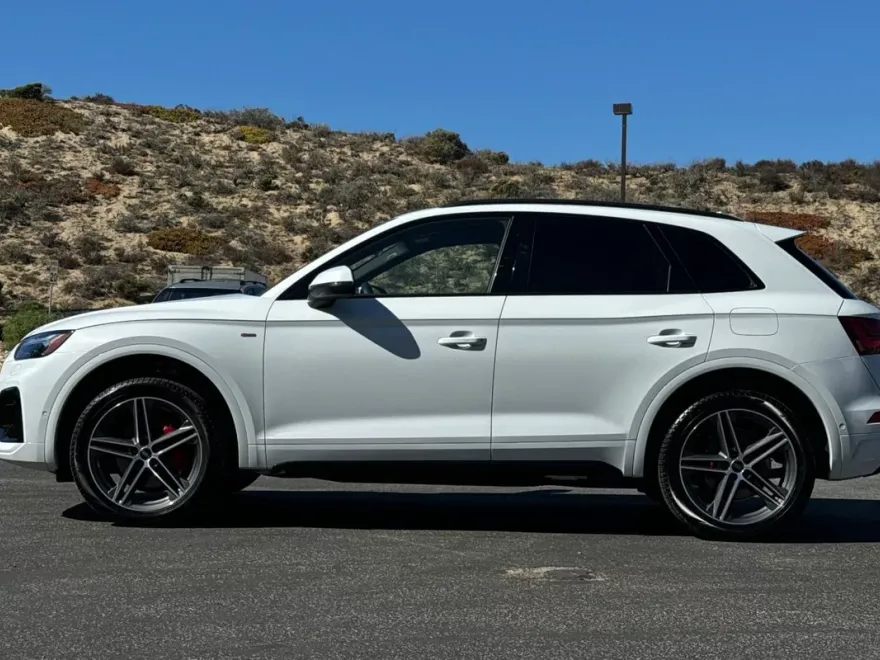 2024 Audi Q5 55 S line Premium photo 1