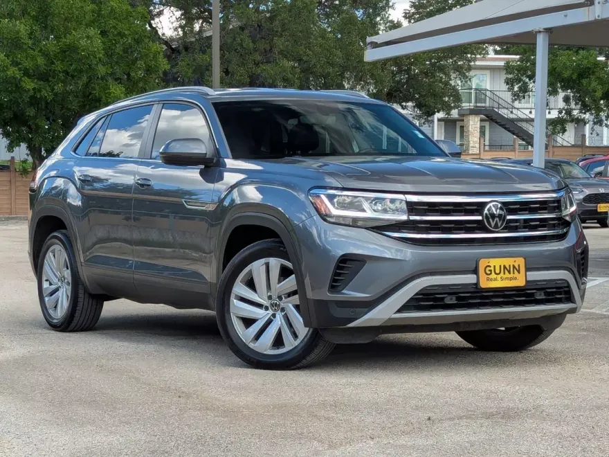 2020 Volkswagen Atlas Cross Sport V6 SE Technology photo 1