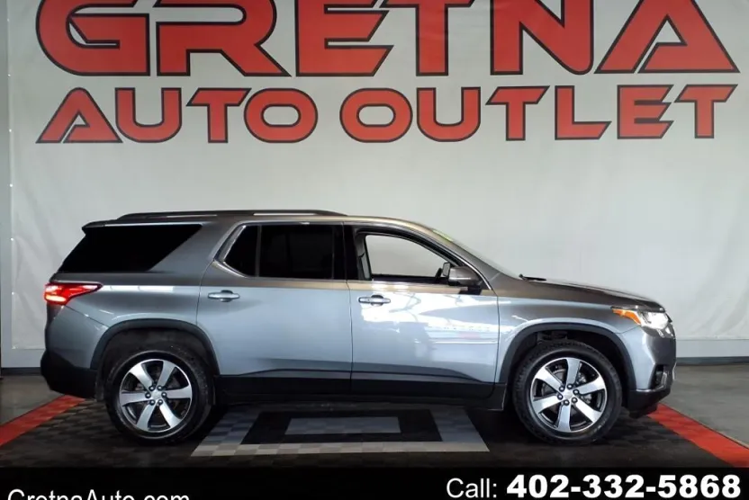 2021 Chevrolet Traverse Leather photo 1