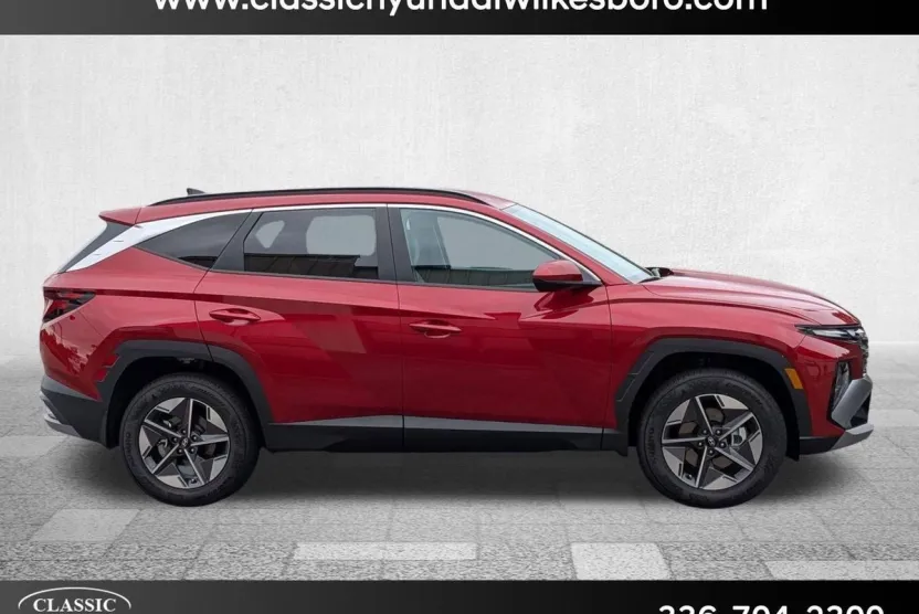 2026 Hyundai Tucson SEL photo 1