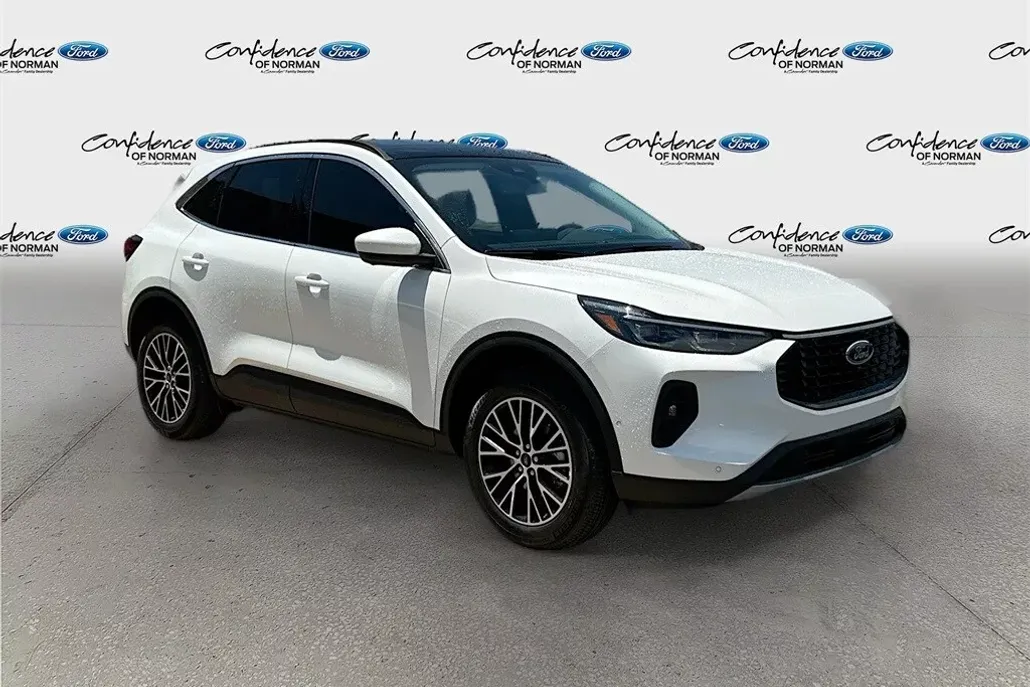 2024 Ford Escape Plug-In Hybrid Premium photo 1