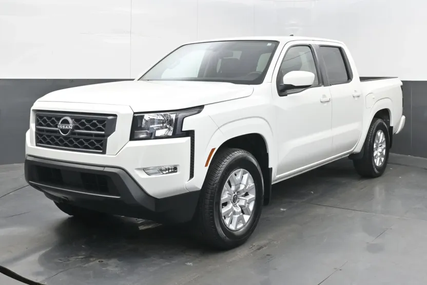2024 Nissan Frontier SV photo 1