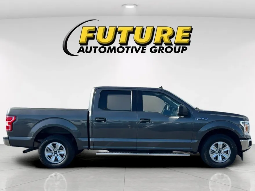 2019 Ford F-150 XLT photo 1