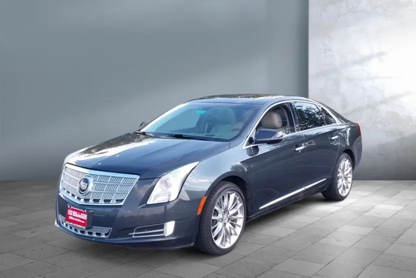 2013 Cadillac XTS Platinum photo 1