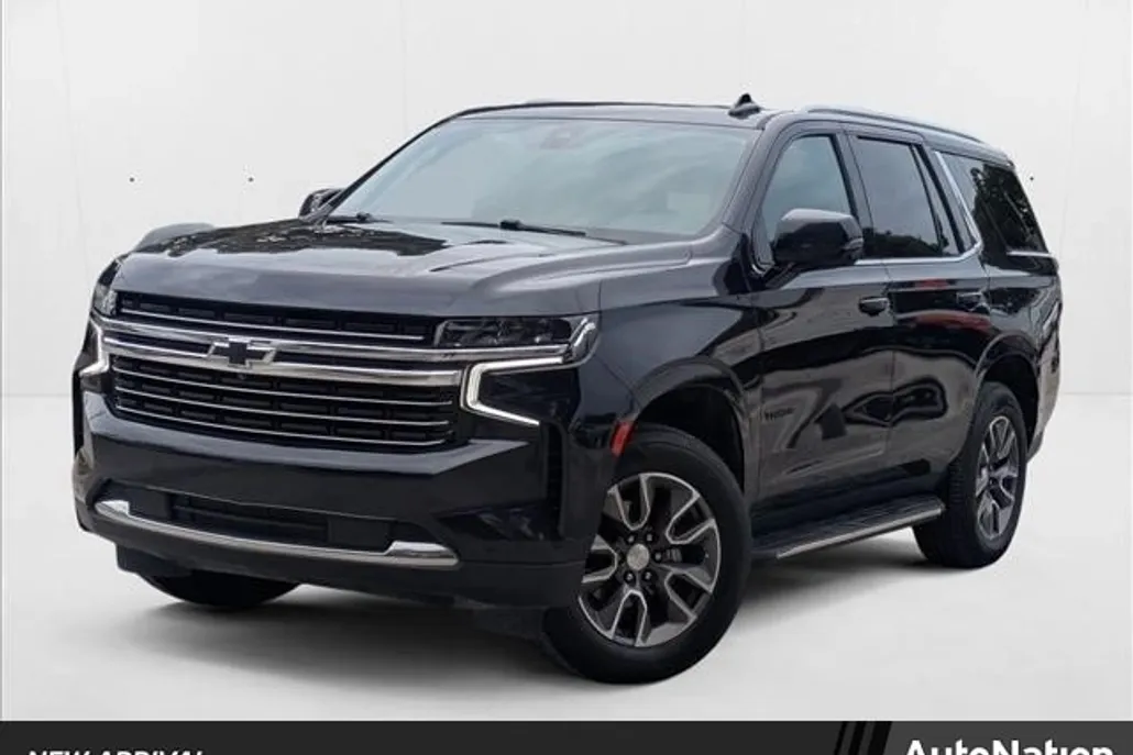 2022 Chevrolet Tahoe LT photo 1