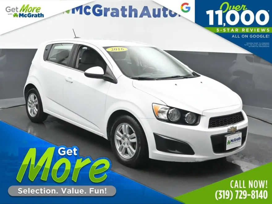 2016 Chevrolet Sonic LT photo 1