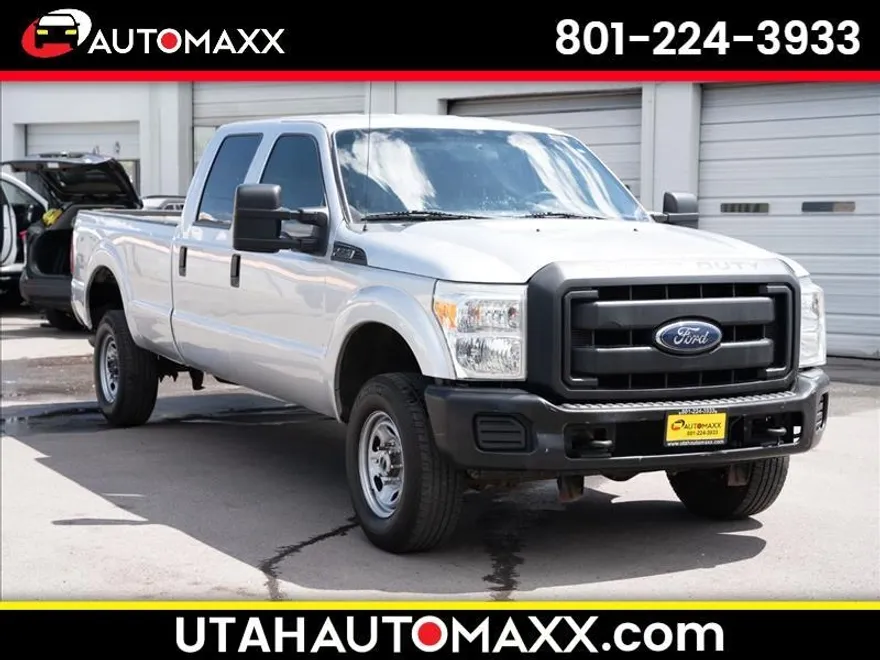 2016 Ford F-350 XLT Lariat photo 1