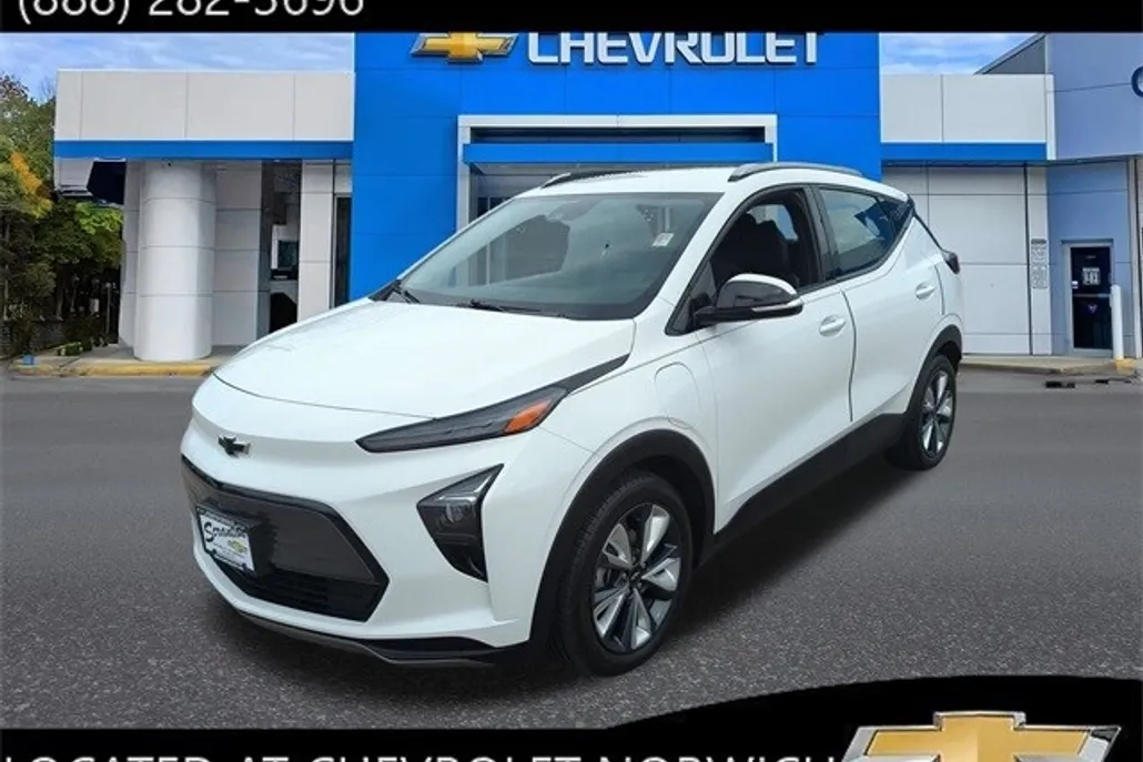 2022 Chevrolet Bolt EUV photo 1