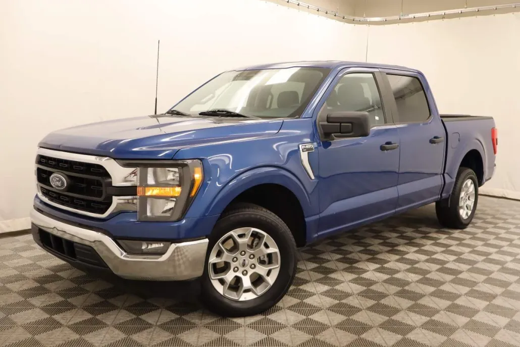 2023 Ford F-150 XLT photo 1