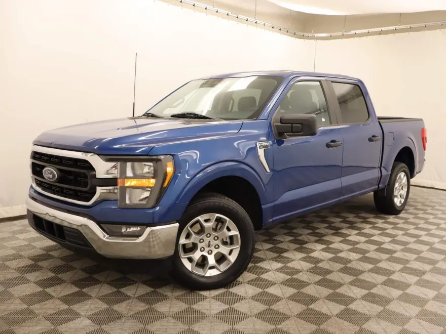 2023 Ford F-150 XLT photo 1
