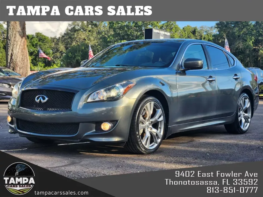 2013 Infiniti M37 photo 1
