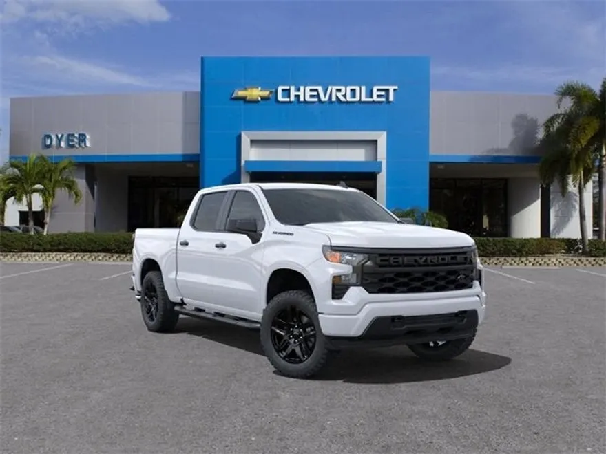 2025 Chevrolet Silverado 1500 Custom photo 1
